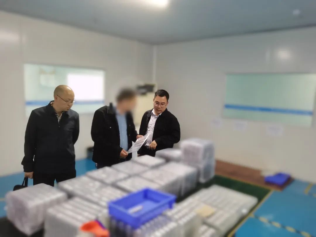 高新技術(shù)企業(yè)，與國內(nèi)多所院校建立合作！重慶某地方政府實地對接高品質(zhì)新能源鋰電投資選址項目