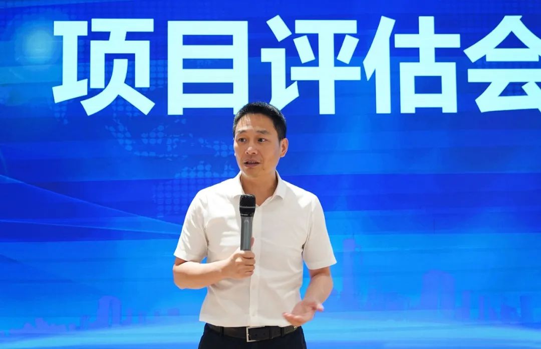 放大項(xiàng)目開(kāi)發(fā)量，提振發(fā)展精氣神！9月上旬，集團(tuán)共34個(gè)優(yōu)質(zhì)投資選址項(xiàng)目通過(guò)評(píng)估