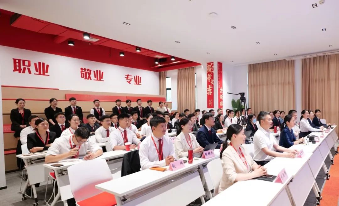 項(xiàng)目數(shù)量、質(zhì)量、體量“三量齊升”！5月中旬，集團(tuán)共47個(gè)優(yōu)質(zhì)投資選址項(xiàng)目通過評(píng)估