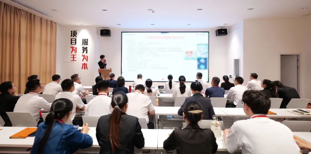 聚集大產(chǎn)業(yè)、大鏈主項(xiàng)目，帶動(dòng)大發(fā)展！5月下旬，集團(tuán)共31個(gè)優(yōu)質(zhì)投資選址項(xiàng)目通過評(píng)估